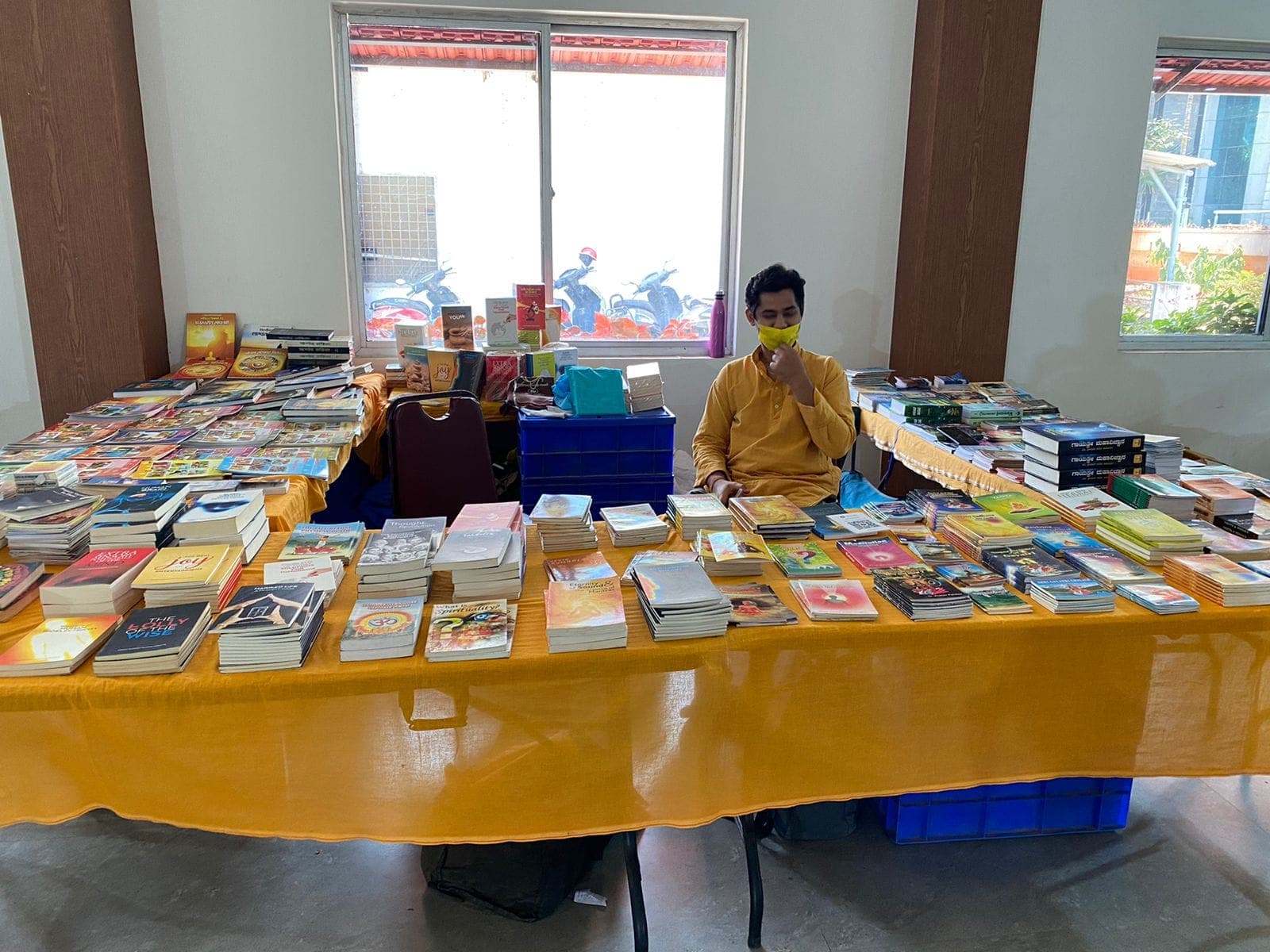 Yug Sahitya fair draws thousands of young readers